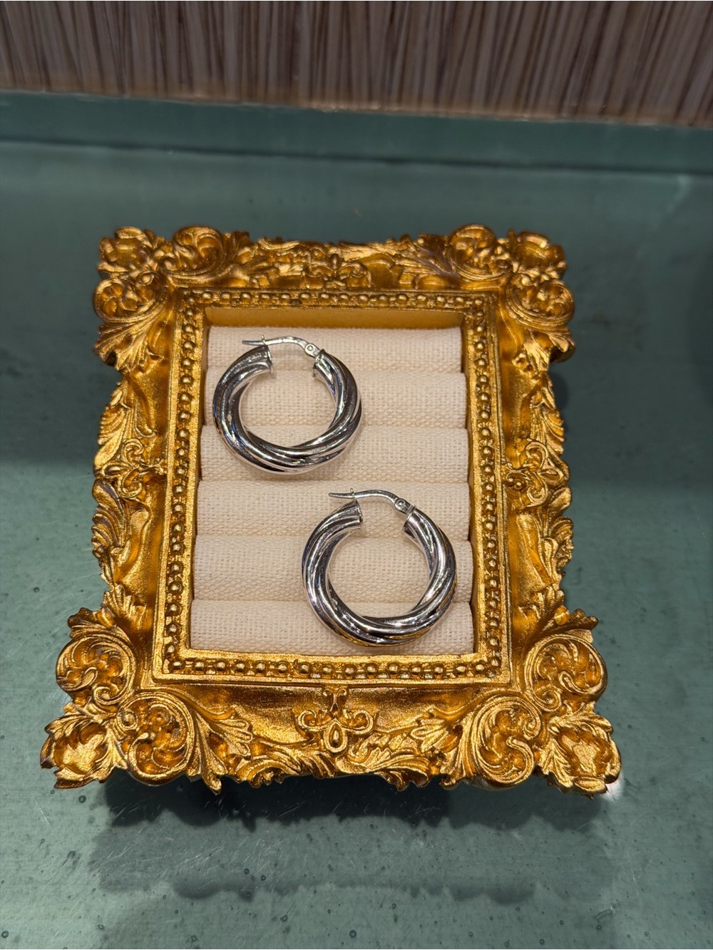 14k White Gold Italian Hoops